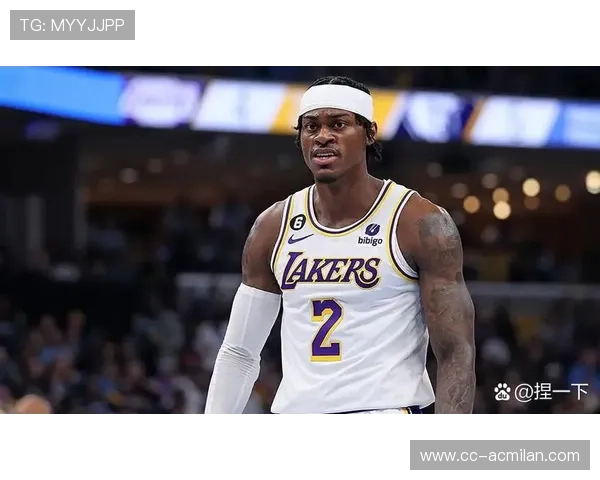 戴维斯极具统治力防守,洛杉矶终场笑纳胜果