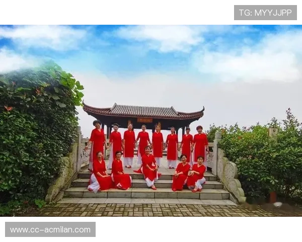 举重队医研发恢复贴布成明星产品，队内效果显著