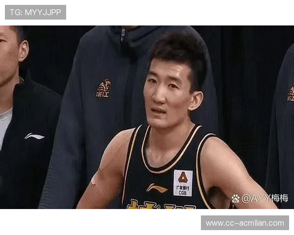 排球主帅怒骂裁判：你看清楚点