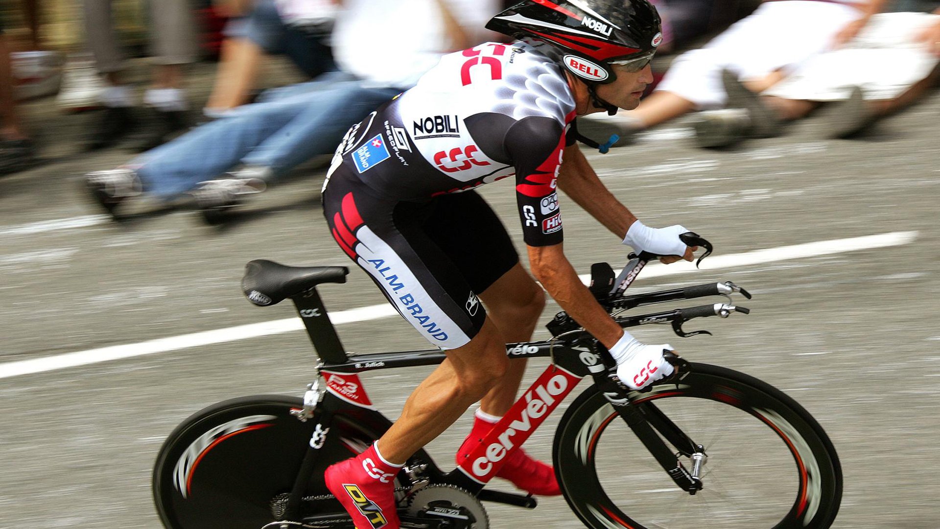 中立B女队初亮相，整体配速结构趋稳，中立球队